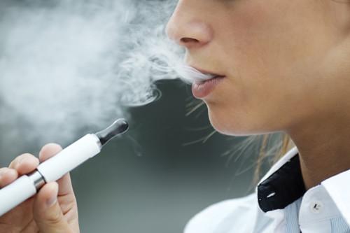 Questões quentes - Proibição de cigarro eletrônico nos EUA - Como você pensa nisso?