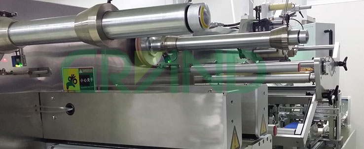 M&aacute;quina de dobrar e embalagem molhada