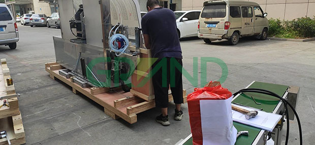 Pacote de m&aacute;quina de embalagem molhado para molhar almofadas de &aacute;lcool