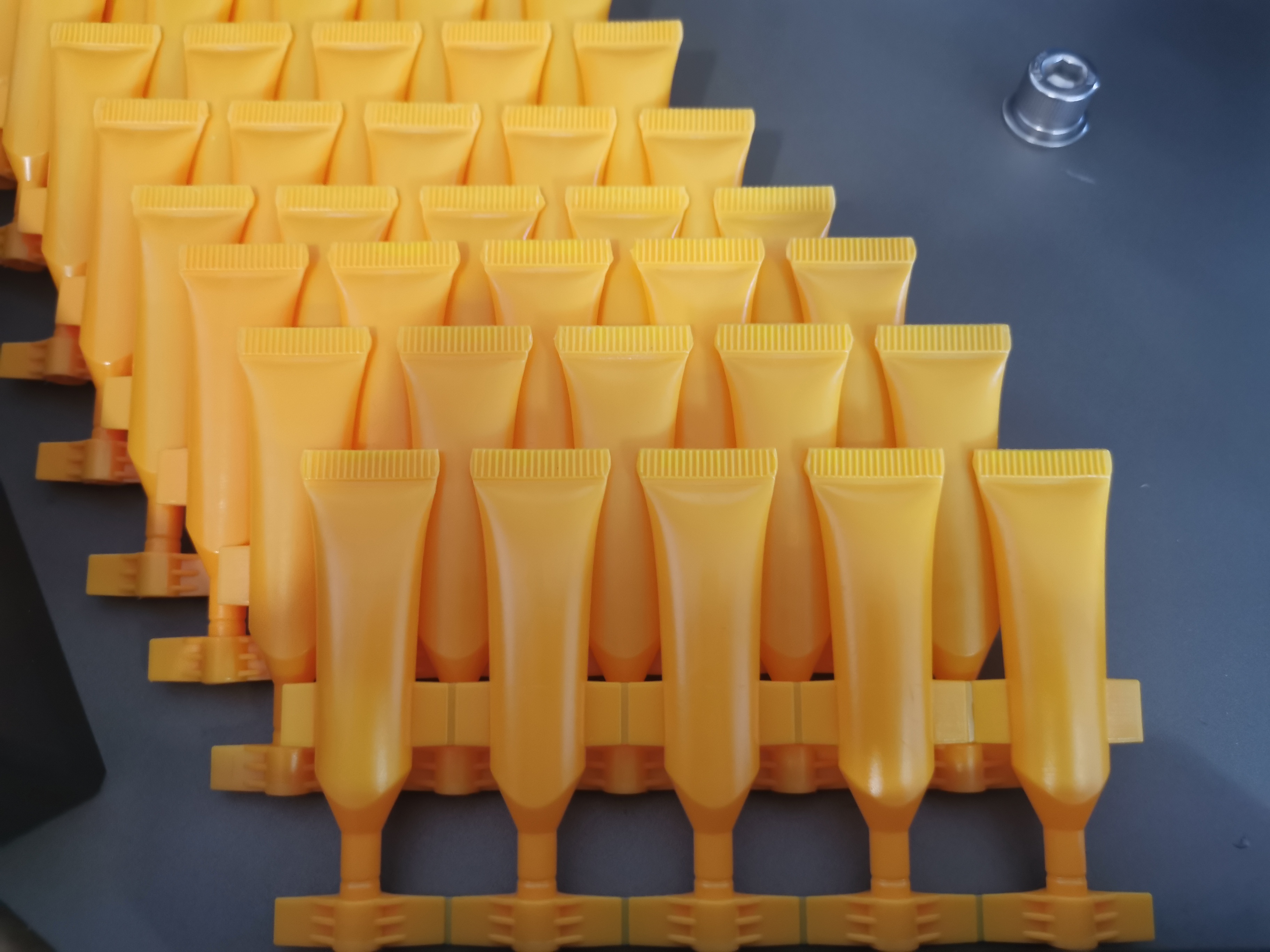 tubo de tira para cosm&eacute;tico